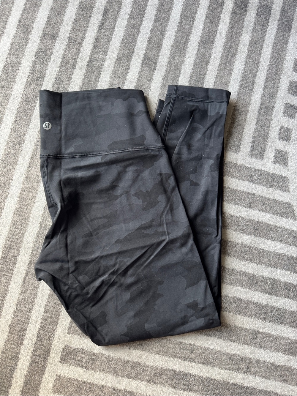 Lululemon Wunder Train leggings